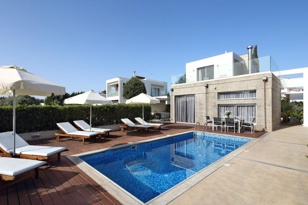Paradise Cove Luxurious Beach Villas Paphos Exteriör bild