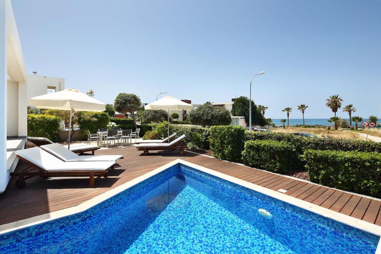 Paradise Cove Luxurious Beach Villas Paphos Exteriör bild