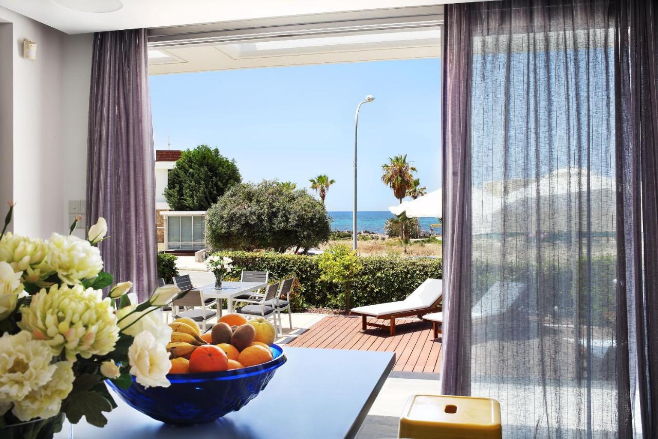 Paradise Cove Luxurious Beach Villas Paphos Exteriör bild