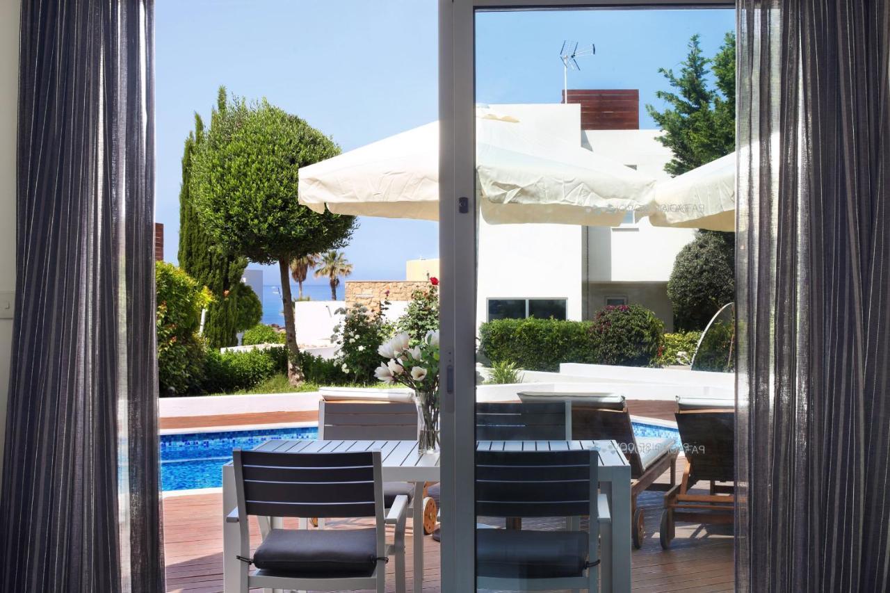 Paradise Cove Luxurious Beach Villas Paphos Exteriör bild