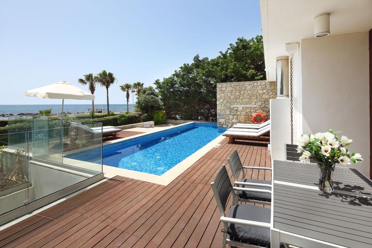 Paradise Cove Luxurious Beach Villas Paphos Exteriör bild