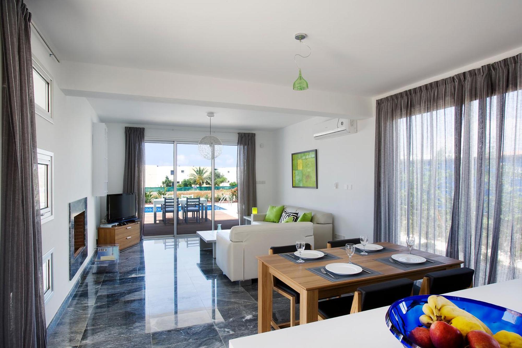 Paradise Cove Luxurious Beach Villas Paphos Exteriör bild
