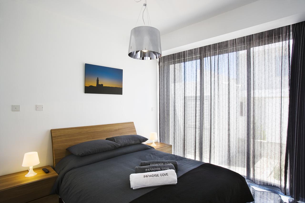 Paradise Cove Luxurious Beach Villas Paphos Exteriör bild