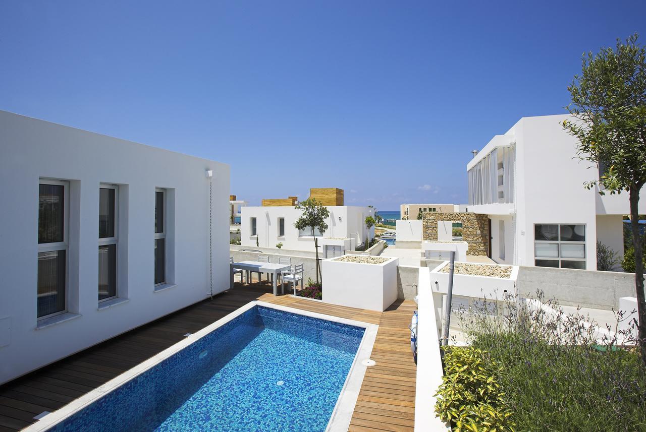 Paradise Cove Luxurious Beach Villas Paphos Exteriör bild